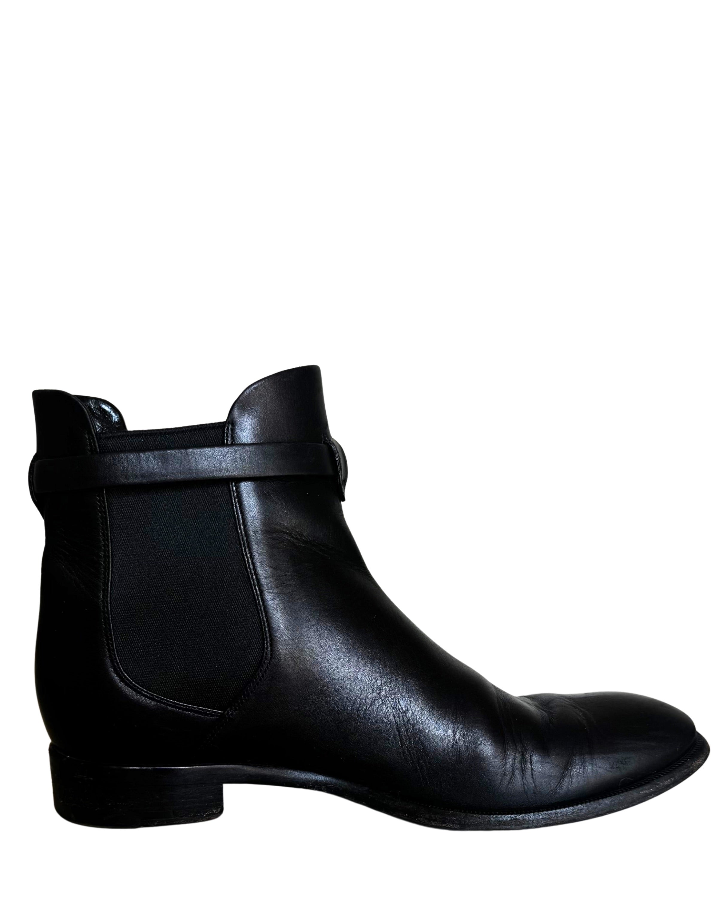 chelsea boots