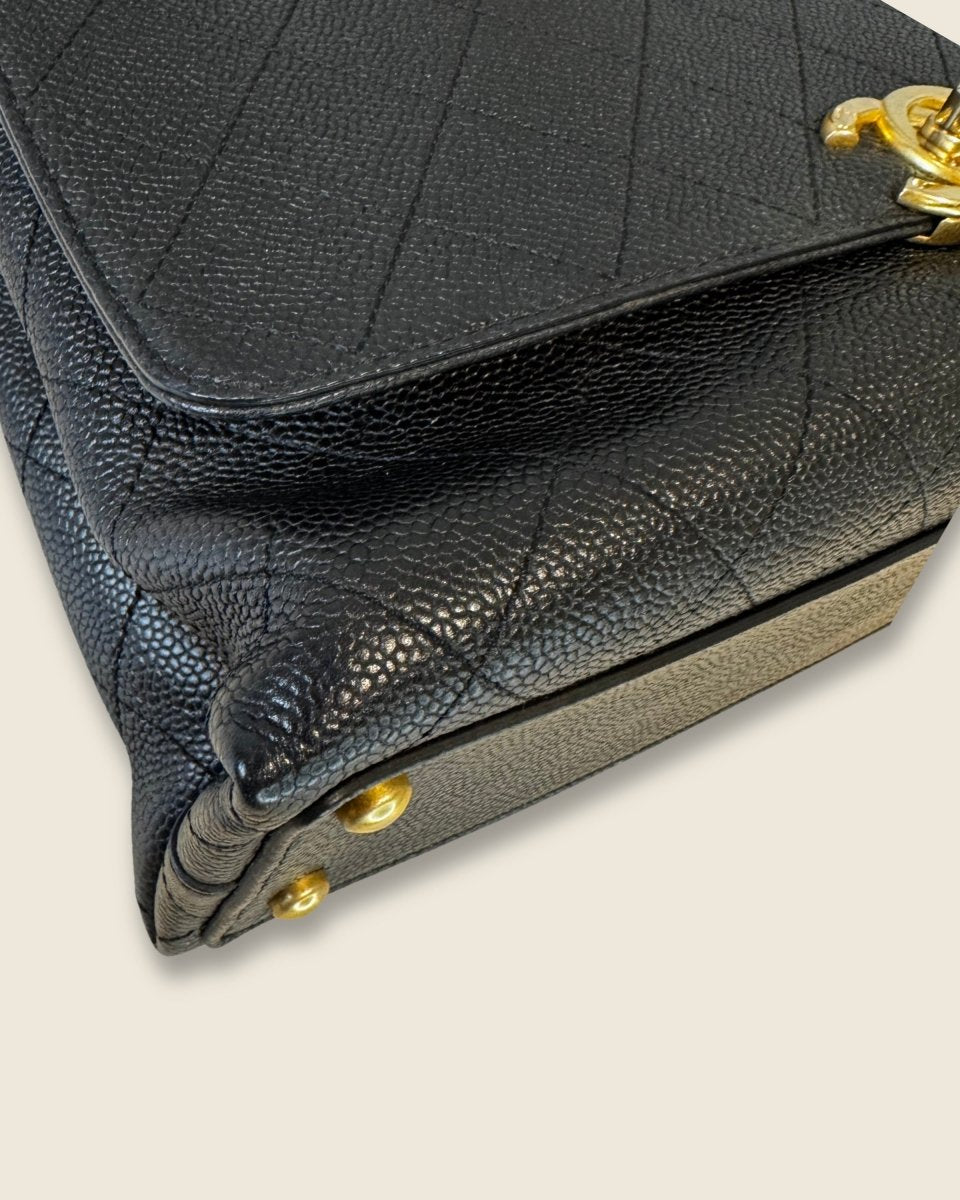 Chanel - Chic Affinity Flap Bag Medium Caviar - Preloved Pieces