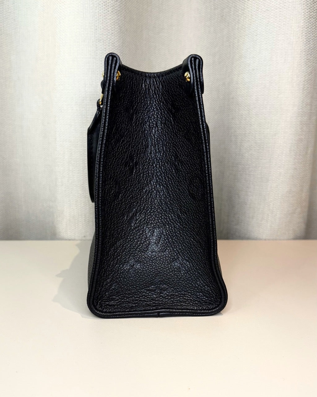 Louis Vuitton Onthego pm