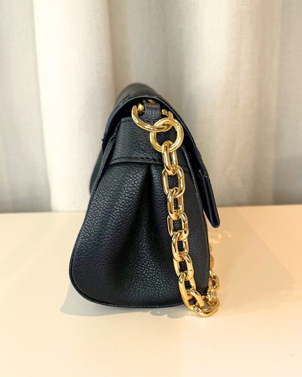 Louis Vuitton Favorite Schwarz