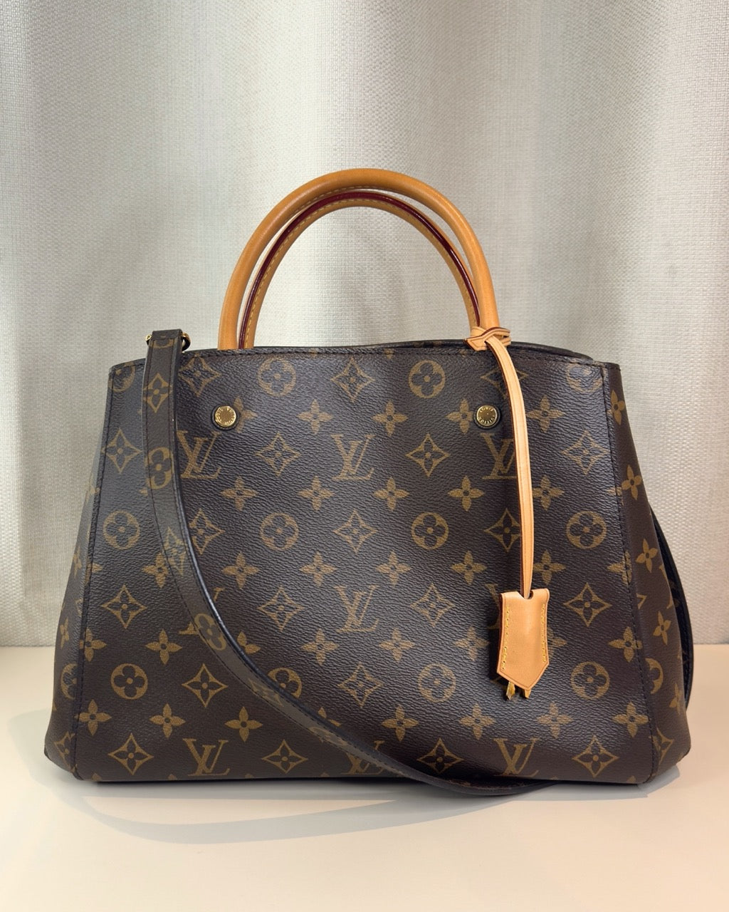 Louis Vuitton Montaigne