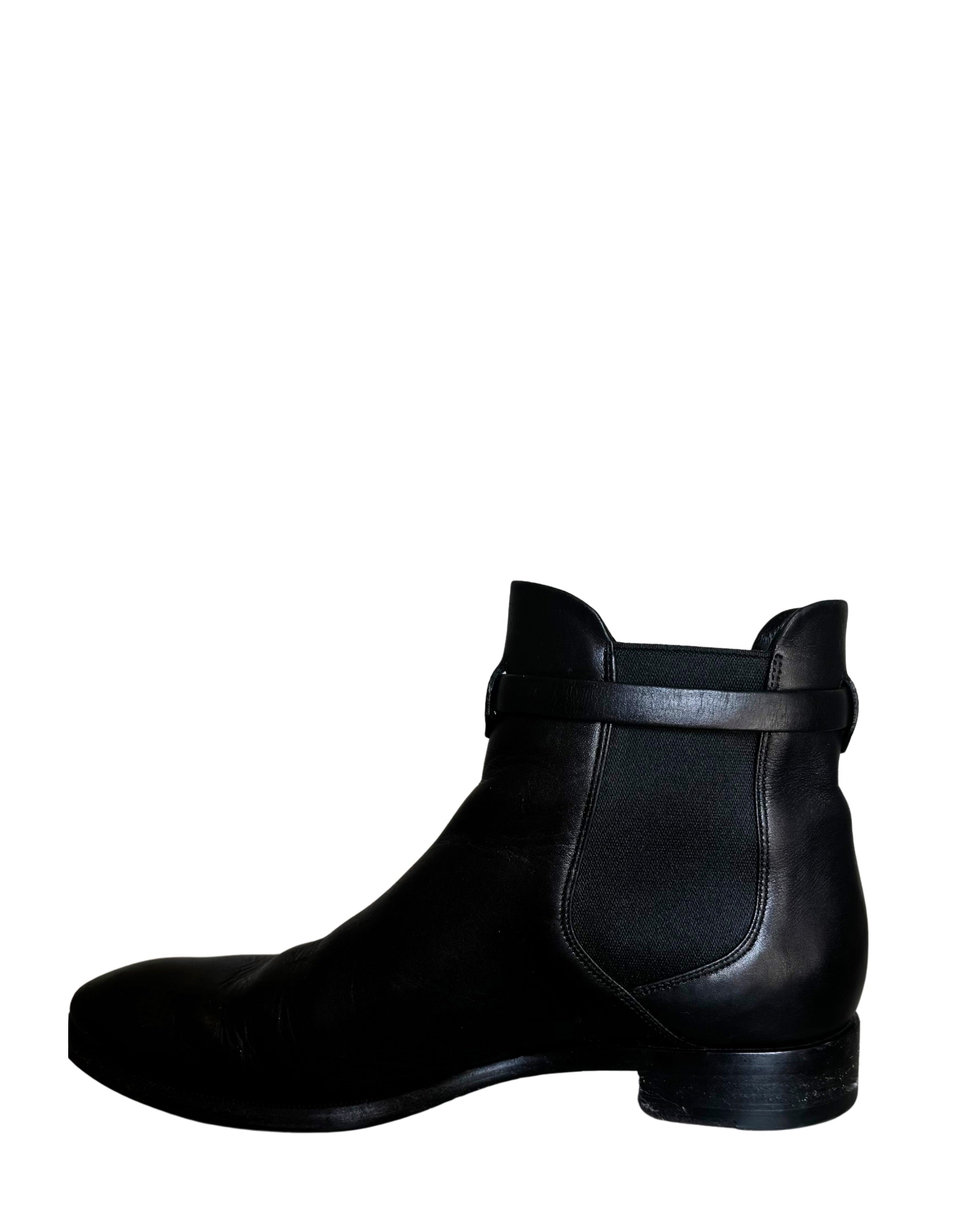 chelsea boots