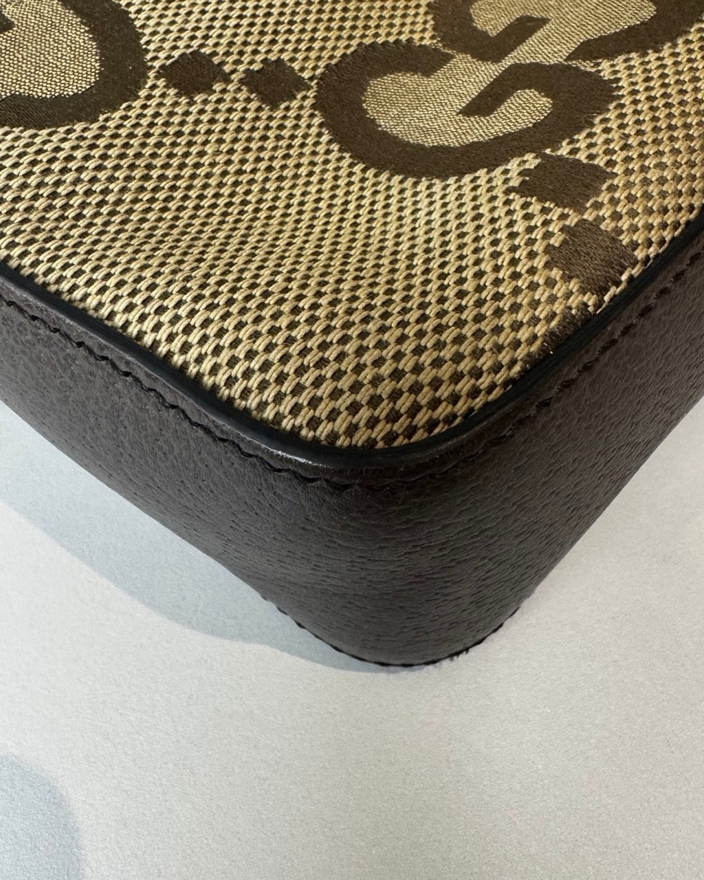 Gucci Jumbo GG Canvas Messenger Bag