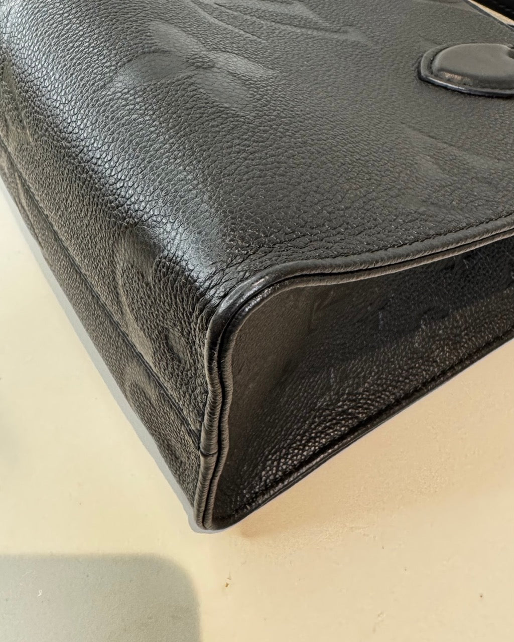 Louis Vuitton Onthego pm