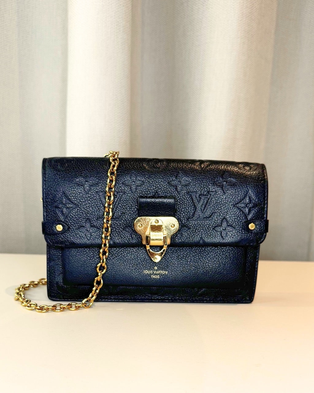Louis Vuitton Vavin Chain Wallet Noir