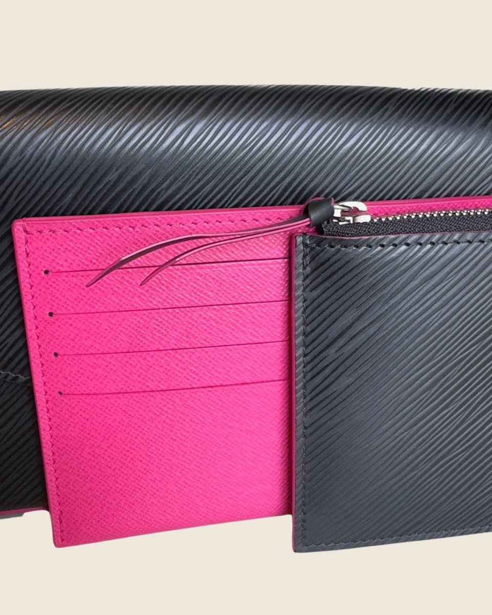 Louis Vuitton - Pochette Felicie Zwart Epi Leer - Preloved Pieces