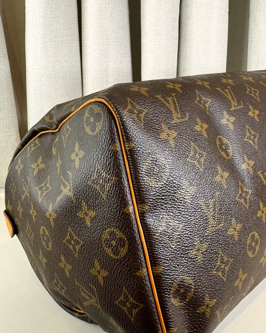 Louis Vuitton Speedy 35