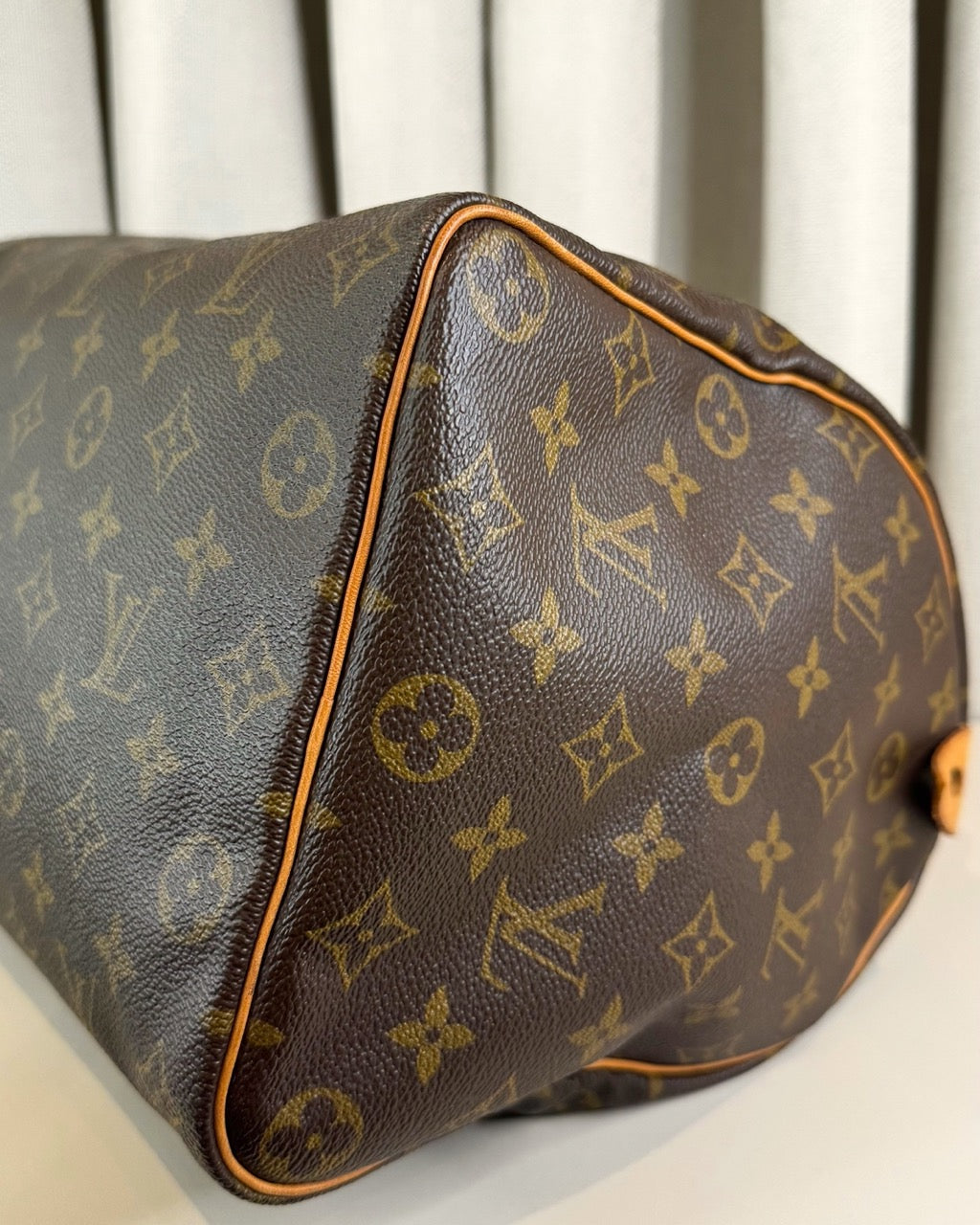 Louis Vuitton Speedy 35