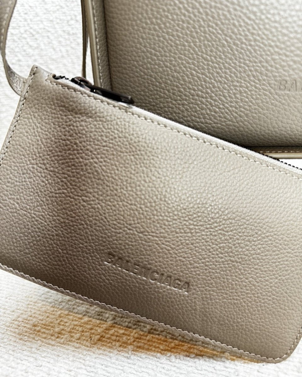 Balenciaga - 2.0 North - South Tote Bag Taupe - Preloved Pieces