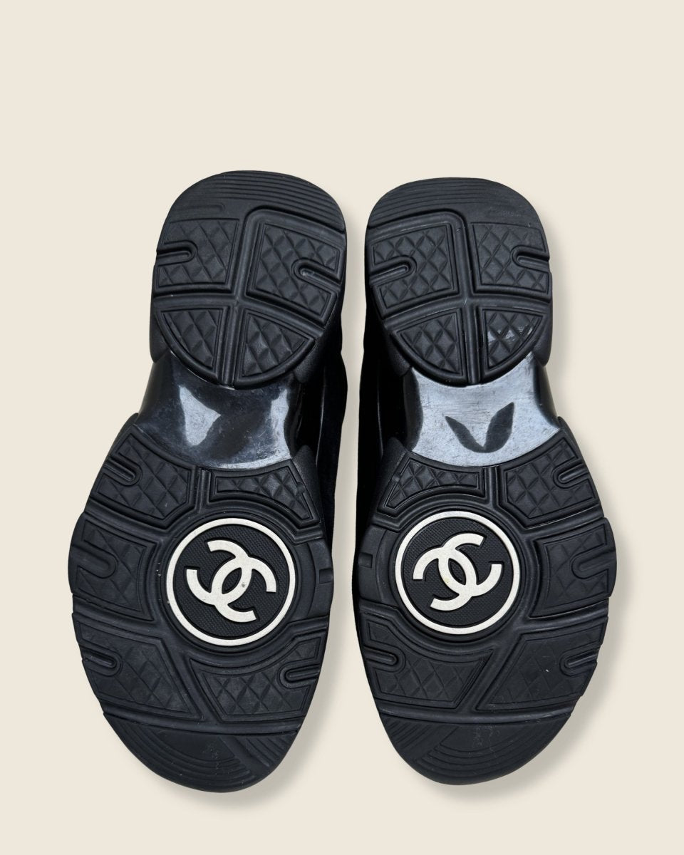 Chanel - Black Suede And Leather CC Low Top Sneakers - Preloved Pieces